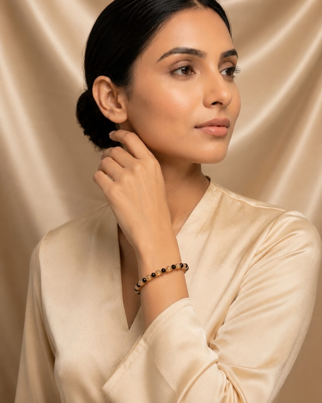 Noir Gold Cuff Bangle photo 4